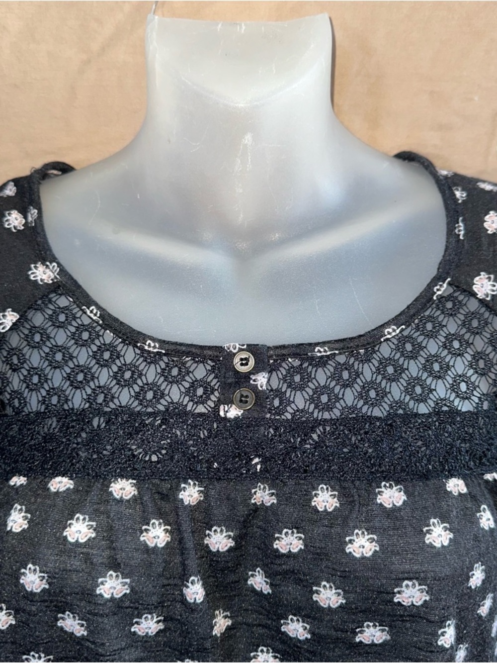Just Be Women’s Size Small Babydoll Boho Flowy Shirt Black Brown Floral - Picture 3 of 7